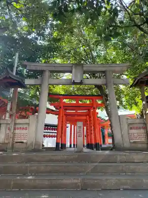 豊栄稲荷神社の{uncategorized: "未分類", other: "その他", undefined: "問題あり", building: "その他建物", grave: "お墓", sacred_gate: "鳥居", guardian: "狛犬", statue: "像", buddha: "仏像", history: "歴史", nature: "自然", garden: "庭園", animal: "動物", pagoda: "塔", temizu: "手水舎", mountain_gate: "山門・神門", sanctuary: "本殿・本堂", subordinate: "末社・摂社", art: "芸術", scenery: "景色", jizo: "地蔵", ema: "絵馬", goshuin: "御朱印", omikuji: "おみくじ", items: "授与品その他", amulet: "お守り", goshuincho: "御朱印帳", eats: "食事", festival: "お祭り", votive_dance: "神楽", shichigosan: "七五三参", wedding: "結婚式", experience: "体験その他", initially: "初詣", around: "周辺", anti_infection: "感染症対策"}