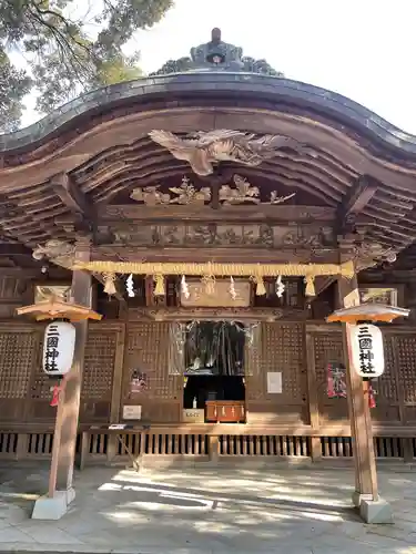 三国神社の本殿