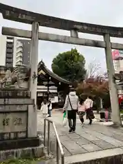 三輪神社の鳥居