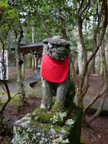 駒形神社（箱根神社摂社）の狛犬