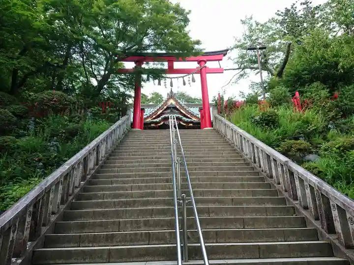 高尾山薬王院の鳥居