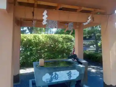 總社 和田八幡宮の手水舎