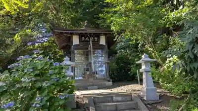 亮昌寺の末社・摂社