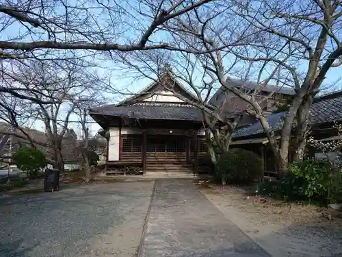 寺の本殿・本堂