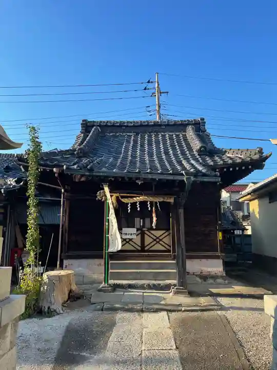 八幡神社の本殿・本堂