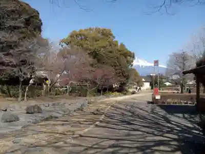 米之宮浅間神社の周辺