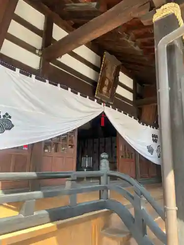 眞田神社の{uncategorized: "未分類", other: "その他", undefined: "問題あり", building: "その他建物", grave: "お墓", sacred_gate: "鳥居", guardian: "狛犬", statue: "像", buddha: "仏像", history: "歴史", nature: "自然", garden: "庭園", animal: "動物", pagoda: "塔", temizu: "手水舎", mountain_gate: "山門・神門", sanctuary: "本殿・本堂", subordinate: "末社・摂社", art: "芸術", scenery: "景色", jizo: "地蔵", ema: "絵馬", goshuin: "御朱印", omikuji: "おみくじ", items: "授与品その他", amulet: "お守り", goshuincho: "御朱印帳", eats: "食事", festival: "お祭り", votive_dance: "神楽", shichigosan: "七五三参", wedding: "結婚式", experience: "体験その他", initially: "初詣", around: "周辺", anti_infection: "感染症対策"}