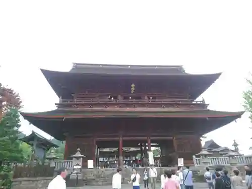 善光寺の山門・神門