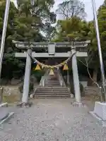 火神社(上六栗火神社)の{uncategorized: "未分類", other: "その他", undefined: "問題あり", building: "その他建物", grave: "お墓", sacred_gate: "鳥居", guardian: "狛犬", statue: "像", buddha: "仏像", history: "歴史", nature: "自然", garden: "庭園", animal: "動物", pagoda: "塔", temizu: "手水舎", mountain_gate: "山門・神門", sanctuary: "本殿・本堂", subordinate: "末社・摂社", art: "芸術", scenery: "景色", jizo: "地蔵", ema: "絵馬", goshuin: "御朱印", omikuji: "おみくじ", items: "授与品その他", amulet: "お守り", goshuincho: "御朱印帳", eats: "食事", festival: "お祭り", votive_dance: "神楽", shichigosan: "七五三参", wedding: "結婚式", experience: "体験その他", initially: "初詣", around: "周辺", anti_infection: "感染症対策"}