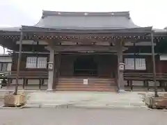 慈恩護国禅寺の本殿