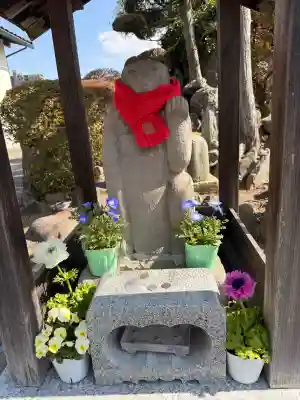 常保寺の{uncategorized: "未分類", other: "その他", undefined: "問題あり", building: "その他建物", grave: "お墓", sacred_gate: "鳥居", guardian: "狛犬", statue: "像", buddha: "仏像", history: "歴史", nature: "自然", garden: "庭園", animal: "動物", pagoda: "塔", temizu: "手水舎", mountain_gate: "山門・神門", sanctuary: "本殿・本堂", subordinate: "末社・摂社", art: "芸術", scenery: "景色", jizo: "地蔵", ema: "絵馬", goshuin: "御朱印", omikuji: "おみくじ", items: "授与品その他", amulet: "お守り", goshuincho: "御朱印帳", eats: "食事", festival: "お祭り", votive_dance: "神楽", shichigosan: "七五三参", wedding: "結婚式", experience: "体験その他", initially: "初詣", around: "周辺", anti_infection: "感染症対策"}