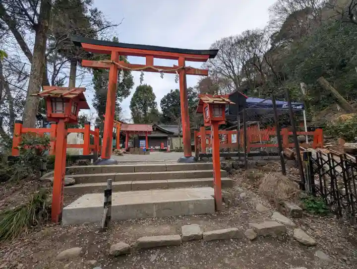 櫟谷宗像神社(松尾大社摂社)(京都府)