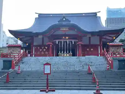 花園神社の本殿・本堂