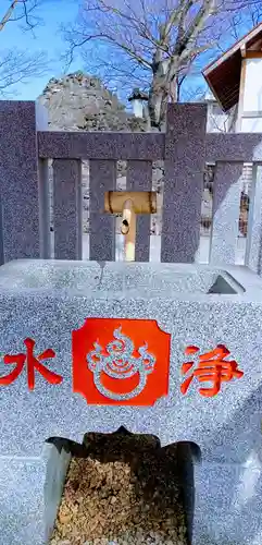 久助稲荷神社の手水舎