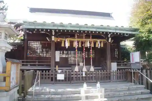 新宿下落合氷川神社の本殿・本堂