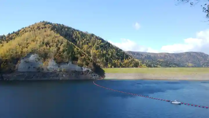 祠(大雪神社奥の院)の景色
