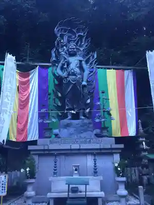 大本山七宝瀧寺の仏像