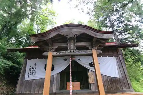 津嶋神社の本殿・本堂