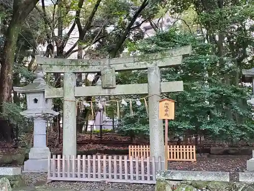 福岡縣護國神社の建物その他