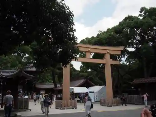 明治神宮の鳥居