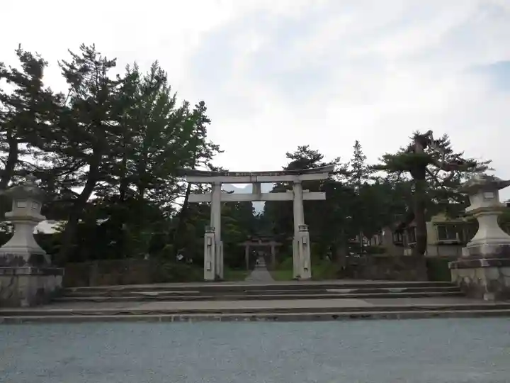 岩木山神社の鳥居