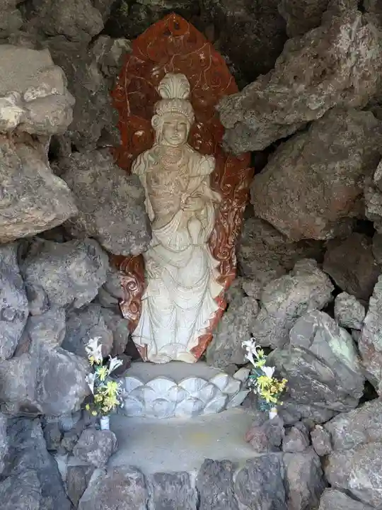 寛永寺別院浅間山観音堂の仏像