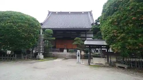 向雲寺の本殿・本堂