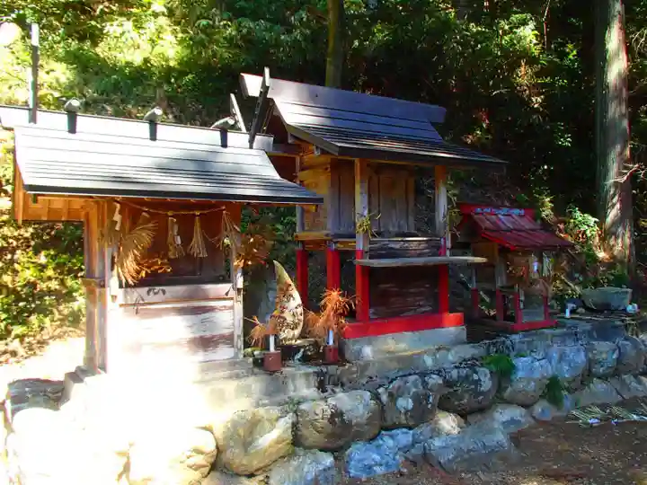 上矢作神社の末社・摂社
