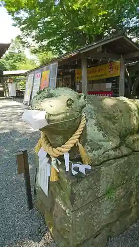 疋野神社の狛犬