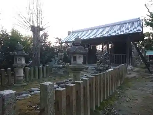 八劍社（一色中通）の山門・神門