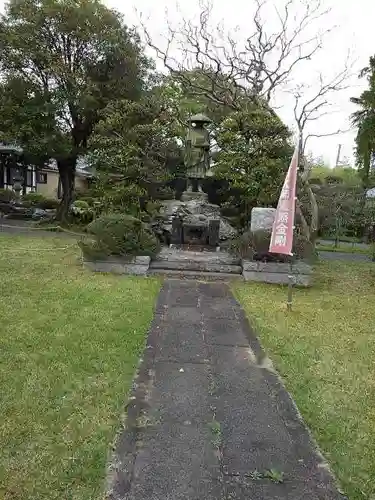 真福寺の像