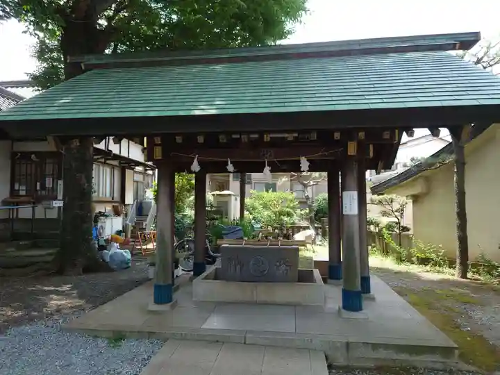 用賀神社の手水舎