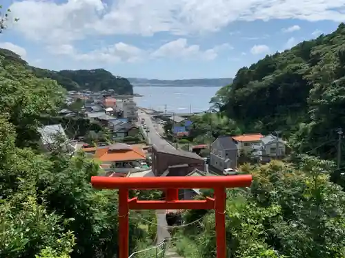 八幡神社の鳥居