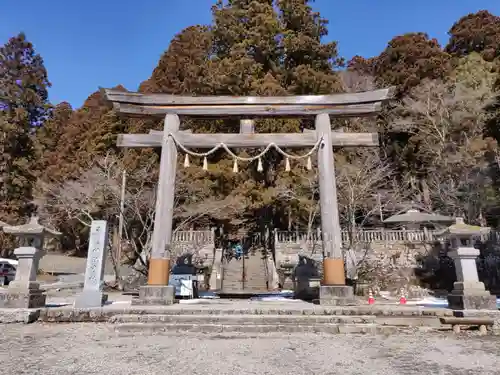 戸隠神社中社の鳥居