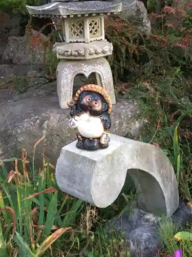 飯生神社の狛犬