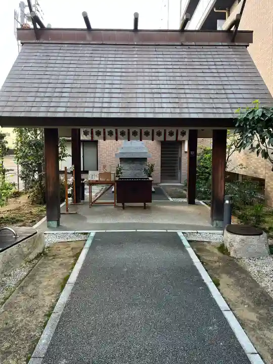 水神社の{uncategorized: "未分類", other: "その他", undefined: "問題あり", building: "その他建物", grave: "お墓", sacred_gate: "鳥居", guardian: "狛犬", statue: "像", buddha: "仏像", history: "歴史", nature: "自然", garden: "庭園", animal: "動物", pagoda: "塔", temizu: "手水舎", mountain_gate: "山門・神門", sanctuary: "本殿・本堂", subordinate: "末社・摂社", art: "芸術", scenery: "景色", jizo: "地蔵", ema: "絵馬", goshuin: "御朱印", omikuji: "おみくじ", items: "授与品その他", amulet: "お守り", goshuincho: "御朱印帳", eats: "食事", festival: "お祭り", votive_dance: "神楽", shichigosan: "七五三参", wedding: "結婚式", experience: "体験その他", initially: "初詣", around: "周辺", anti_infection: "感染症対策"}