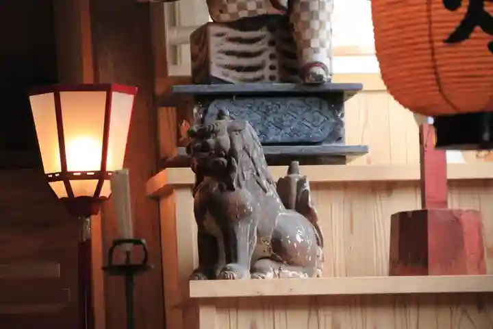 白幡八幡神社の狛犬