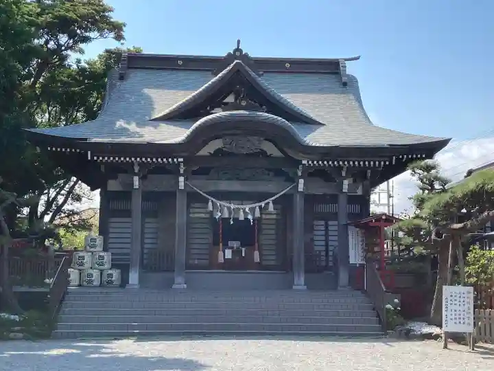 鵠沼伏見稲荷神社の本殿・本堂
