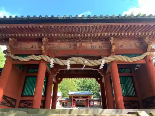 日光二荒山神社中宮祠の山門