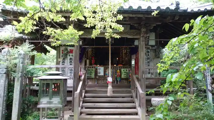 浄瑠璃寺(愛媛県)