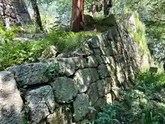 守りの神　藤基神社の周辺