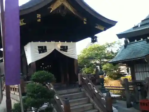 石倉町延命地蔵尊の本殿・本堂