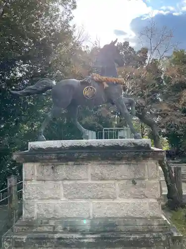 八劔神社（大森）の狛犬