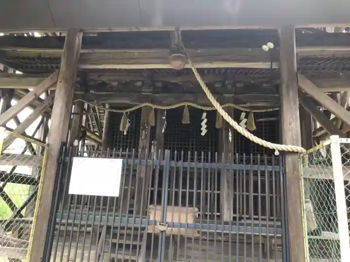 城崎神社の本殿・本堂