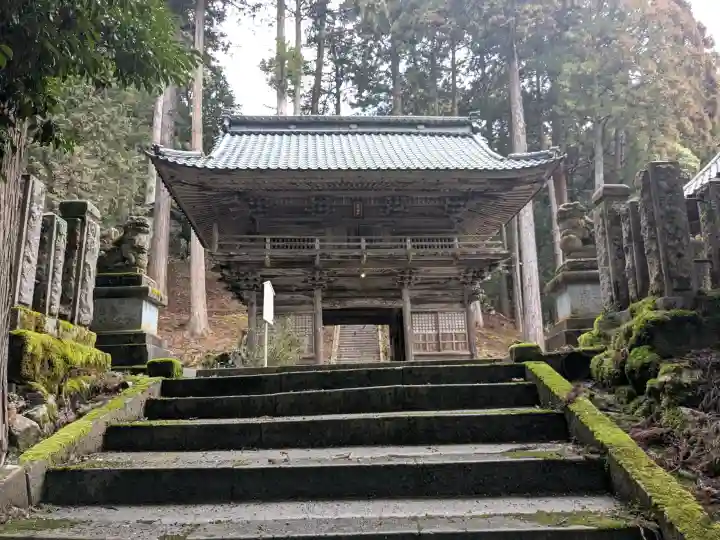 五皇神社の{uncategorized: "未分類", other: "その他", undefined: "問題あり", building: "その他建物", grave: "お墓", sacred_gate: "鳥居", guardian: "狛犬", statue: "像", buddha: "仏像", history: "歴史", nature: "自然", garden: "庭園", animal: "動物", pagoda: "塔", temizu: "手水舎", mountain_gate: "山門・神門", sanctuary: "本殿・本堂", subordinate: "末社・摂社", art: "芸術", scenery: "景色", jizo: "地蔵", ema: "絵馬", goshuin: "御朱印", omikuji: "おみくじ", items: "授与品その他", amulet: "お守り", goshuincho: "御朱印帳", eats: "食事", festival: "お祭り", votive_dance: "神楽", shichigosan: "七五三参", wedding: "結婚式", experience: "体験その他", initially: "初詣", around: "周辺", anti_infection: "感染症対策"}