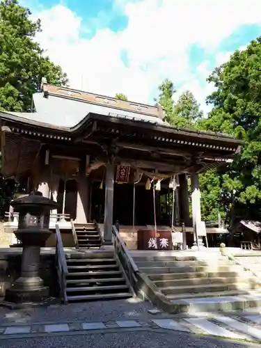 八幡神社の本殿