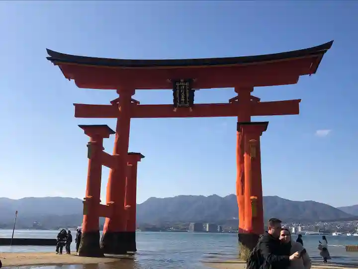厳島神社(広島県)