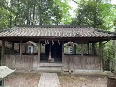鍬渓神社の末社・摂社