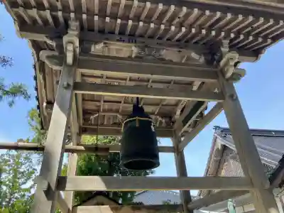 正覚院の{uncategorized: "未分類", other: "その他", undefined: "問題あり", building: "その他建物", grave: "お墓", sacred_gate: "鳥居", guardian: "狛犬", statue: "像", buddha: "仏像", history: "歴史", nature: "自然", garden: "庭園", animal: "動物", pagoda: "塔", temizu: "手水舎", mountain_gate: "山門・神門", sanctuary: "本殿・本堂", subordinate: "末社・摂社", art: "芸術", scenery: "景色", jizo: "地蔵", ema: "絵馬", goshuin: "御朱印", omikuji: "おみくじ", items: "授与品その他", amulet: "お守り", goshuincho: "御朱印帳", eats: "食事", festival: "お祭り", votive_dance: "神楽", shichigosan: "七五三参", wedding: "結婚式", experience: "体験その他", initially: "初詣", around: "周辺", anti_infection: "感染症対策"}