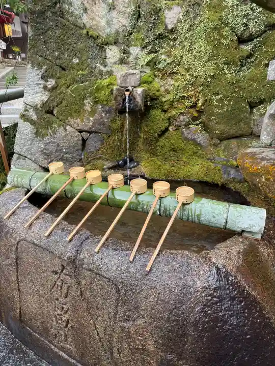 石上神宮の{uncategorized: "未分類", other: "その他", undefined: "問題あり", building: "その他建物", grave: "お墓", sacred_gate: "鳥居", guardian: "狛犬", statue: "像", buddha: "仏像", history: "歴史", nature: "自然", garden: "庭園", animal: "動物", pagoda: "塔", temizu: "手水舎", mountain_gate: "山門・神門", sanctuary: "本殿・本堂", subordinate: "末社・摂社", art: "芸術", scenery: "景色", jizo: "地蔵", ema: "絵馬", goshuin: "御朱印", omikuji: "おみくじ", items: "授与品その他", amulet: "お守り", goshuincho: "御朱印帳", eats: "食事", festival: "お祭り", votive_dance: "神楽", shichigosan: "七五三参", wedding: "結婚式", experience: "体験その他", initially: "初詣", around: "周辺", anti_infection: "感染症対策"}